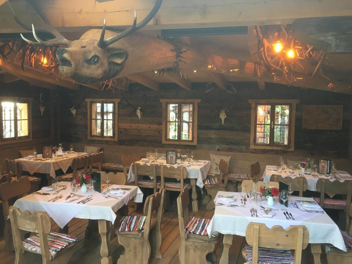 Gasthof Zacherlbraeu Fusch an der Glocknerstraße Eksteriør billede